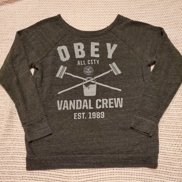 Obey Tops - ❤OBEY sweatshirt